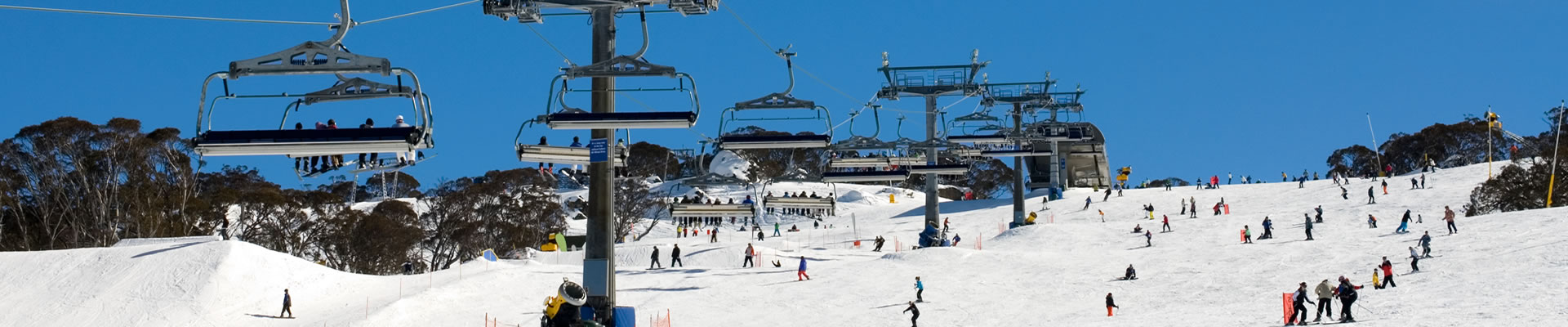 <h1 class=b_hone>AUSTRALIAN GOLF CLUB SKI LODGE   </h1></br><h2 class=b_htwo>WINTER SEASON NOW OPEN  
SKI IN STYLE & COMFORT AT PERISHER   </h2><div class=home_banner2_btn><a  href=http://www.agcski.com.au/member/availability>CHECK AVAILABILITY</a></div>